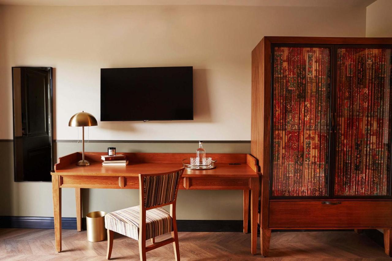 Hotel Berkshires Untold Lenox Esterno foto