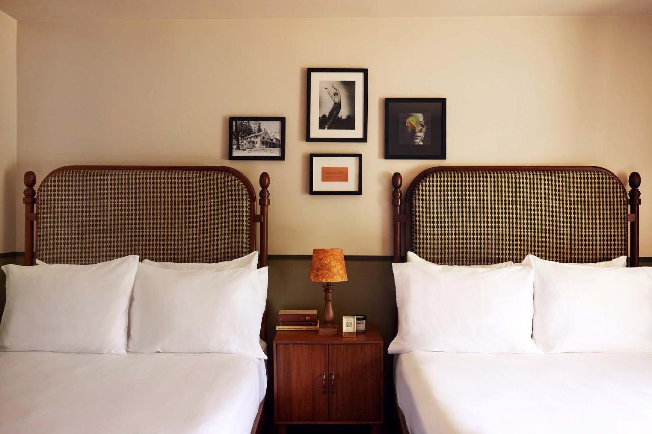 Hotel Berkshires Untold Lenox Esterno foto
