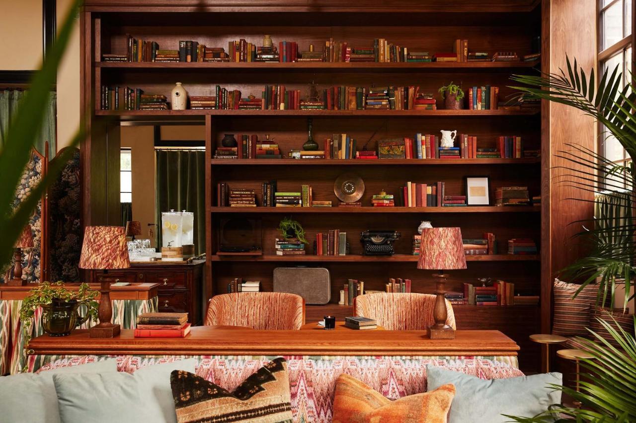 Hotel Berkshires Untold Lenox Esterno foto
