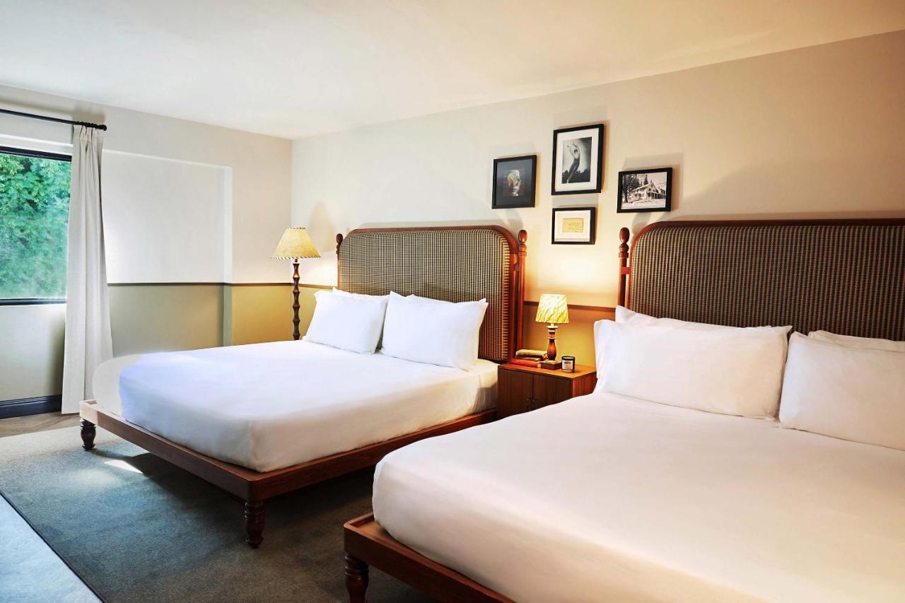 Hotel Berkshires Untold Lenox Esterno foto